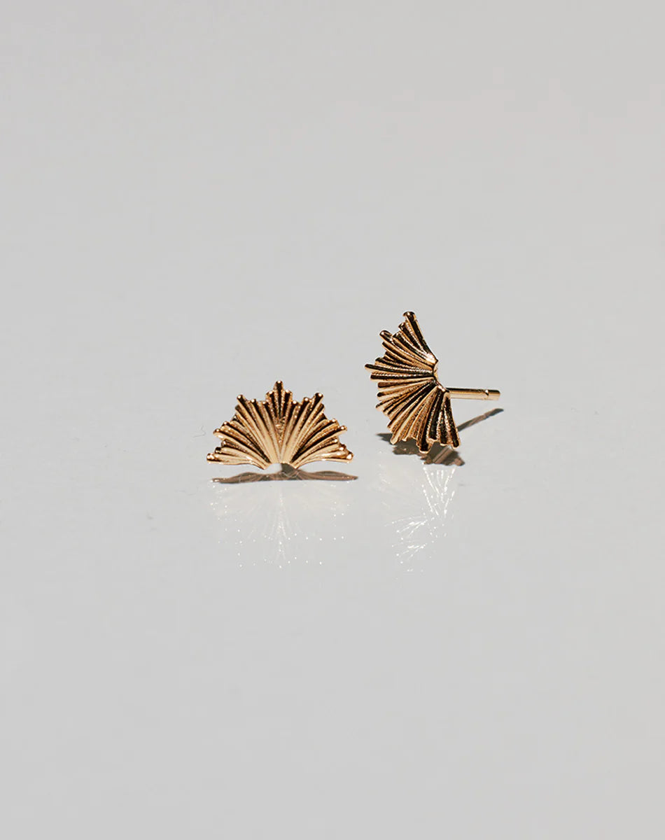 Meadowlark Small Vita Stud Earrings - Gold