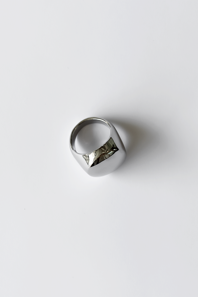 1975 Oval Ring - Silver